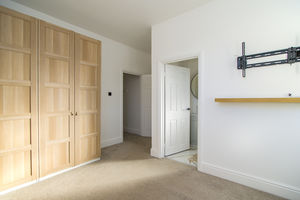 Photo 22- click for photo gallery